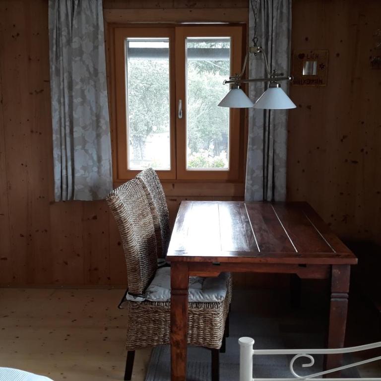 Haus Hanshois - Familienzimmer mit Balkon - 1