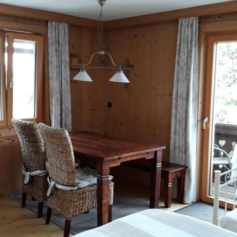 Haus Hanshois - Familienzimmer mit Balkon - 3