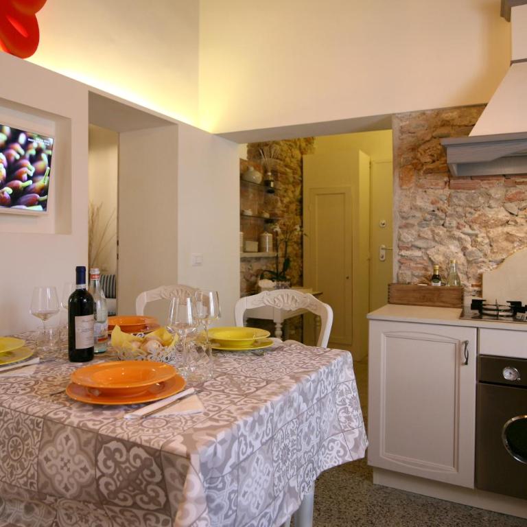 La Piccola Atene Musa centro storico Pietrasanta - Appartement - 27