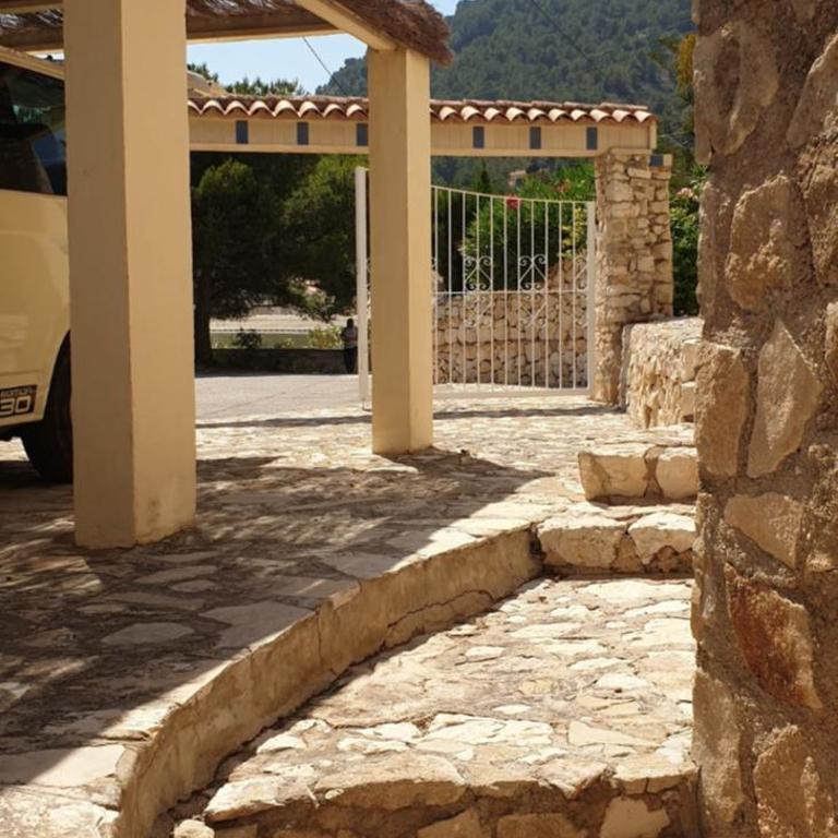 CASA DE PERSONAS - Villa - 9