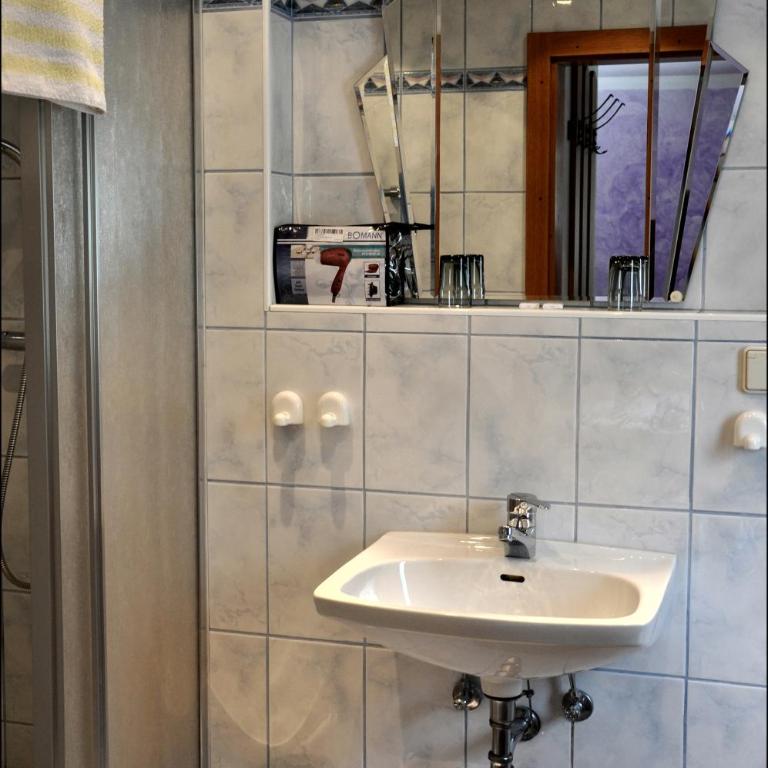 Enzianbrenner - Comfort Einzelzimmer - 6