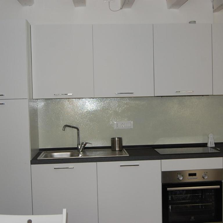 Appartamenti CORRIDONI - Appartamento con 2 Camere da Letto - 12