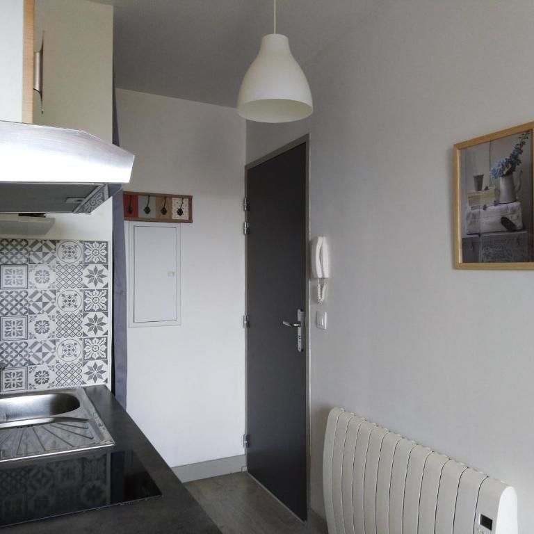 Chez Christine Et Fabrice - Studio Lit Queen-Size - 15