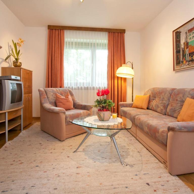 Ferienwohnung Zechner - Apartment mit Terrasse - 3