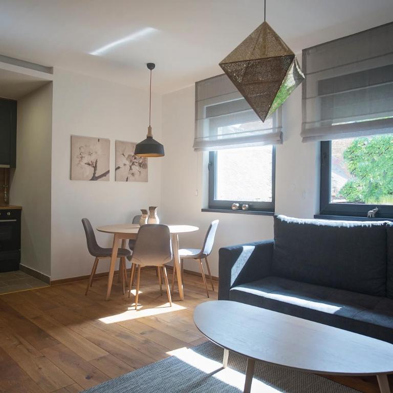 Luna Deluxe City Center & Free Parking - Apartment - 9