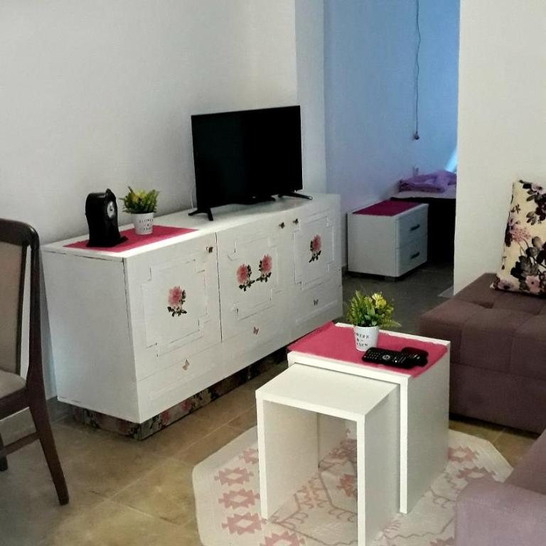 Apartman Tatjana - Apartman - Prizemlje - 17