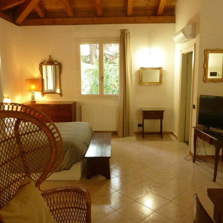 LA STANZA SUI CEDRI - Smart working - Airport - Private Parking - Ducati - Philip Morris - Appartamento con Vista Giardino - 17