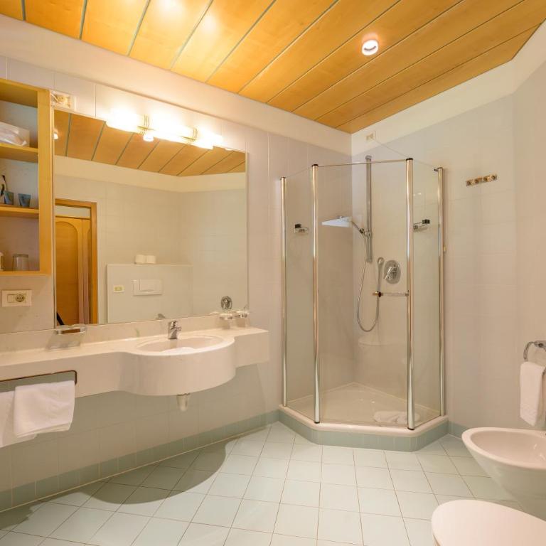 Glanzhof Hotel & Apartments - Junior Suite mit Balkon - 8