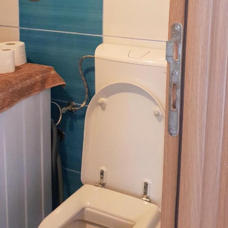 Zazaa apartment - Two-Bedroom Apartment - 8