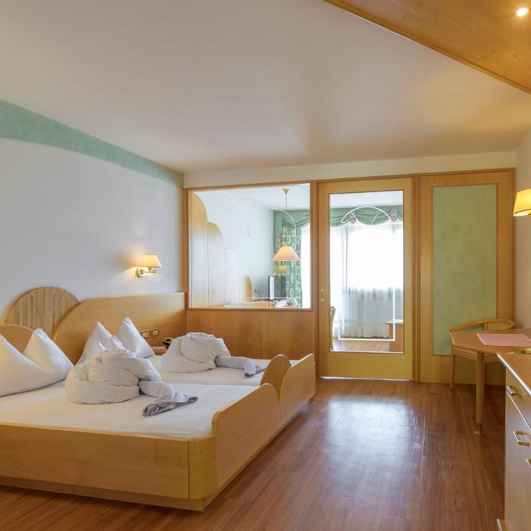 Glanzhof Hotel & Apartments - Junior Suite mit Balkon - 2