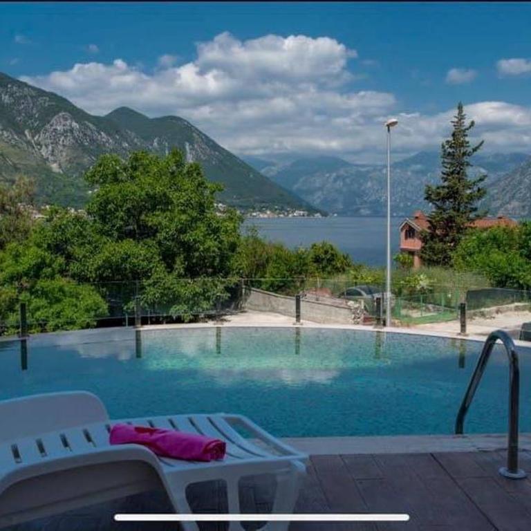 LaNi Lux View with Swimming Pool - One-Bedroom Apartment - 16