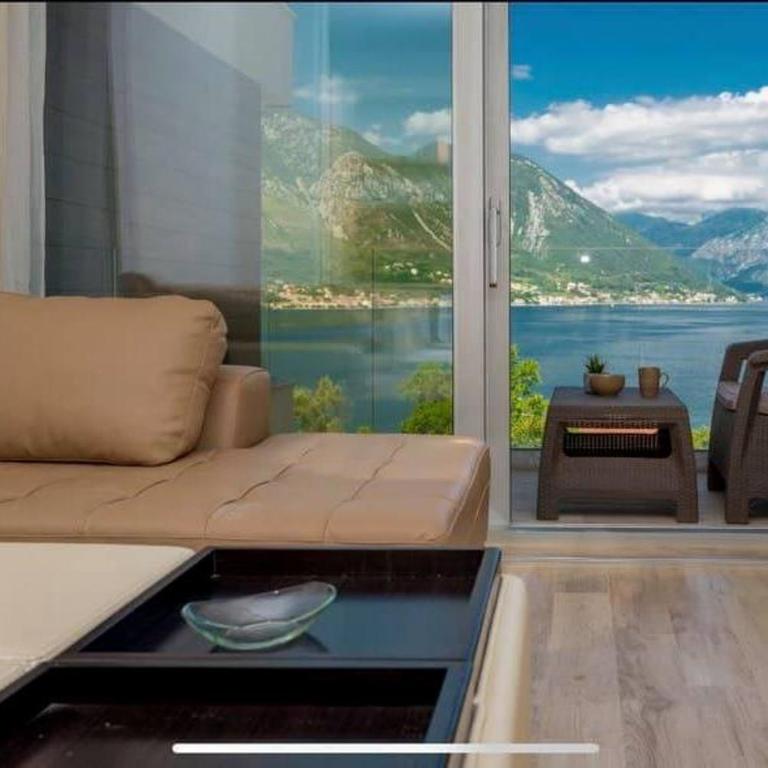 LaNi Lux View with Swimming Pool - One-Bedroom Apartment - 6