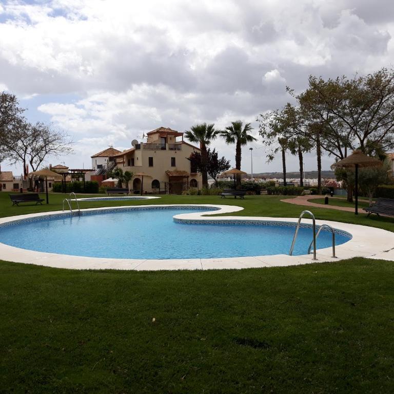 SEMON HOUSE - Three-Bedroom House - 1
