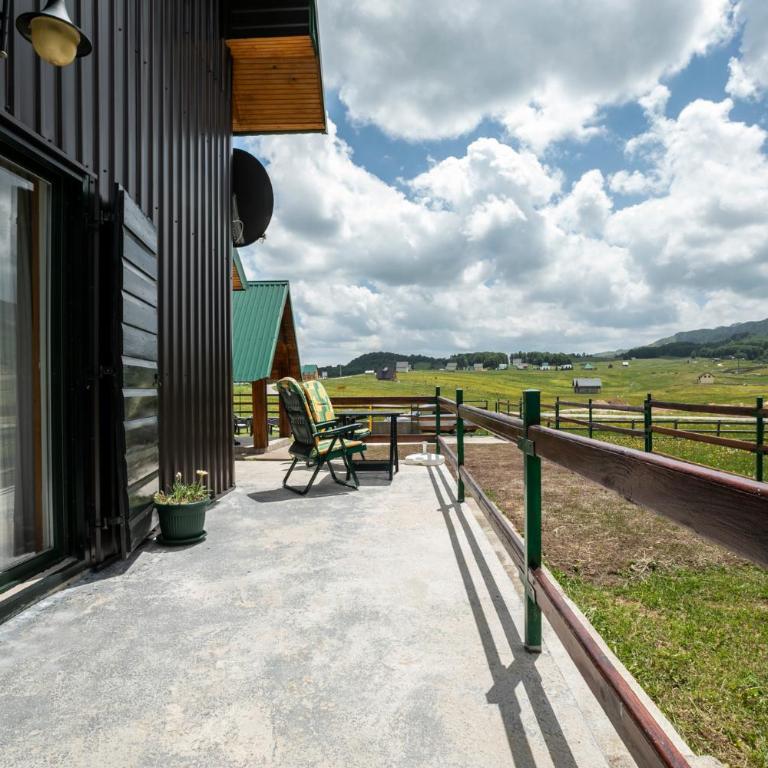Guest house Holiday - Two-Bedroom House - 47