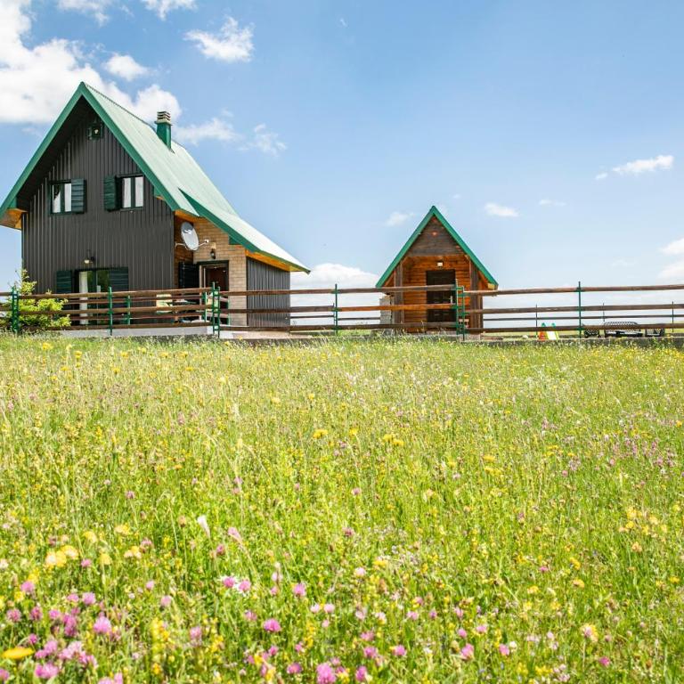 Guest house Holiday - Two-Bedroom House - 4