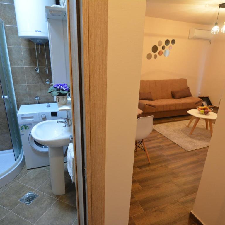 Studio Apartment Petra - One-Bedroom Apartment - 12