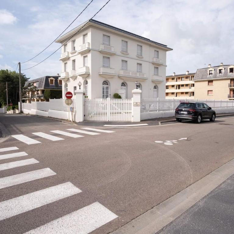 Villa St Laurent - Bel appartement refait à neuf à 50 m de la Plage - Apartamento - 26