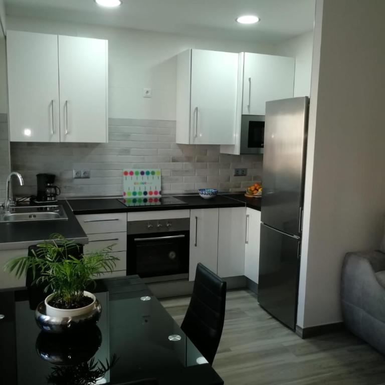 Apartamento en la playa con piscina - Apartamento de 2 dormitorios - 19