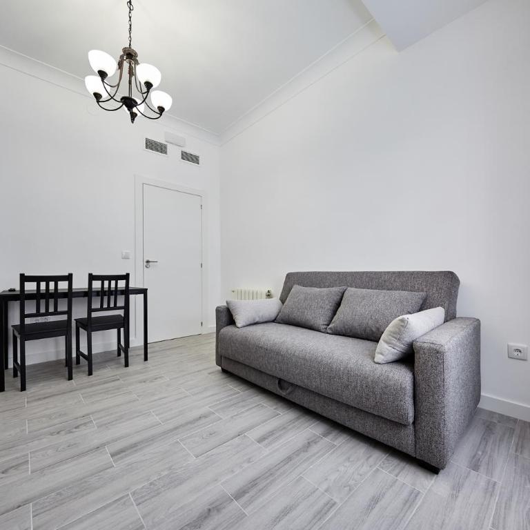 New Apartment Explanada - Family Room - 16