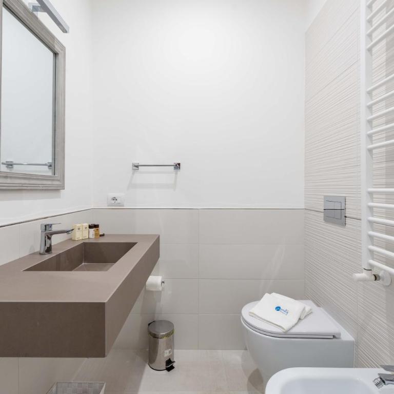 SuityRHome RioneMonti54 - Appartamento con 2 Camere da Letto - 24