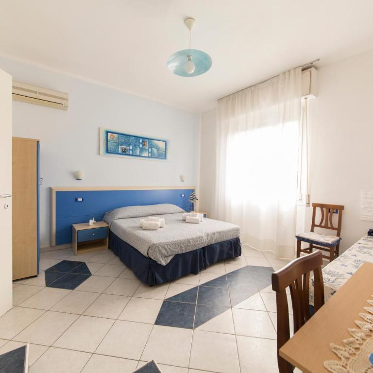 Lewis Rooms Poetto Beach - Standard Double or Twin Room - 4