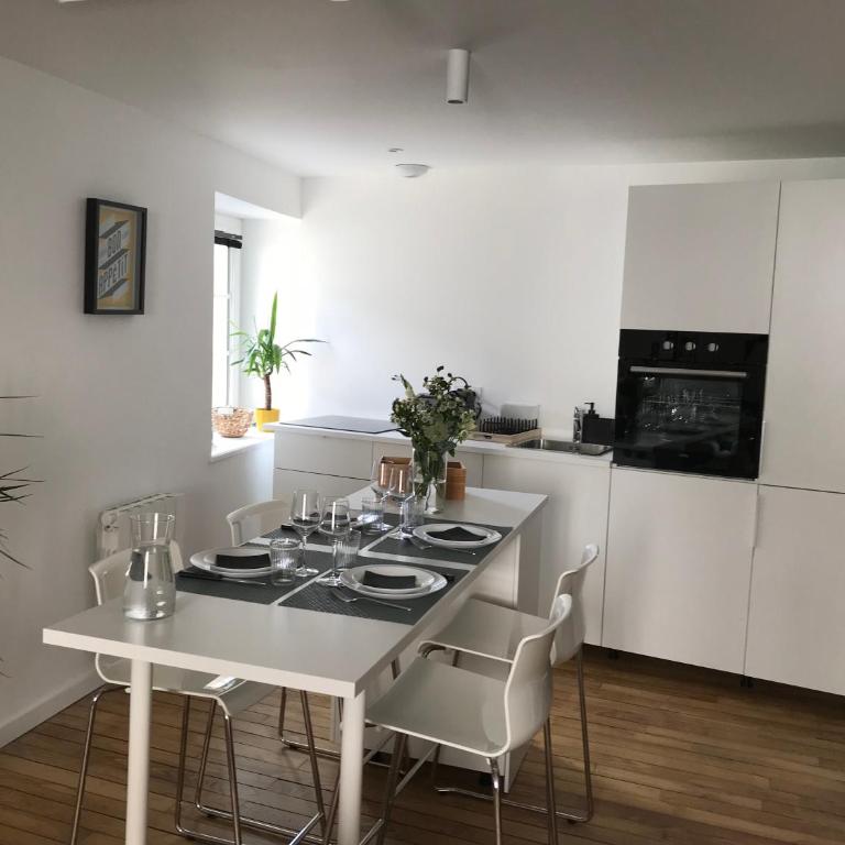 Appartement au coeur du quartier historique - Appartamento con 1 Camera da Letto - 13