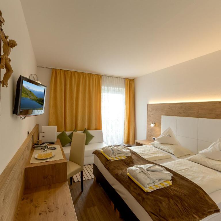Hotel Kristall - Camera Matrimoniale Comfort - 6