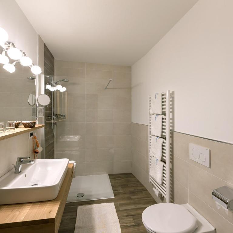 Hotel Kristall - Camera Matrimoniale Comfort - 2