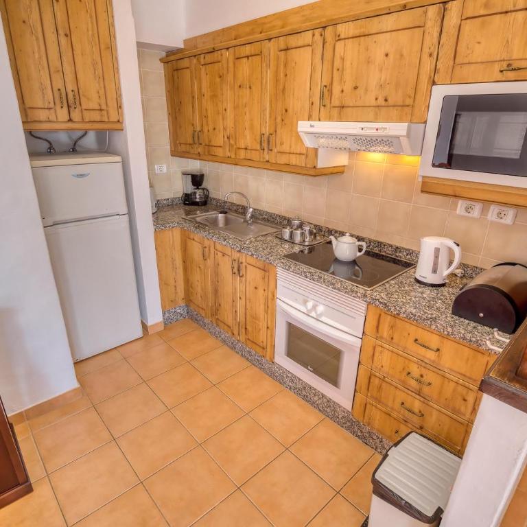 Ona Las Casitas - One-Bedroom Apartment - 12
