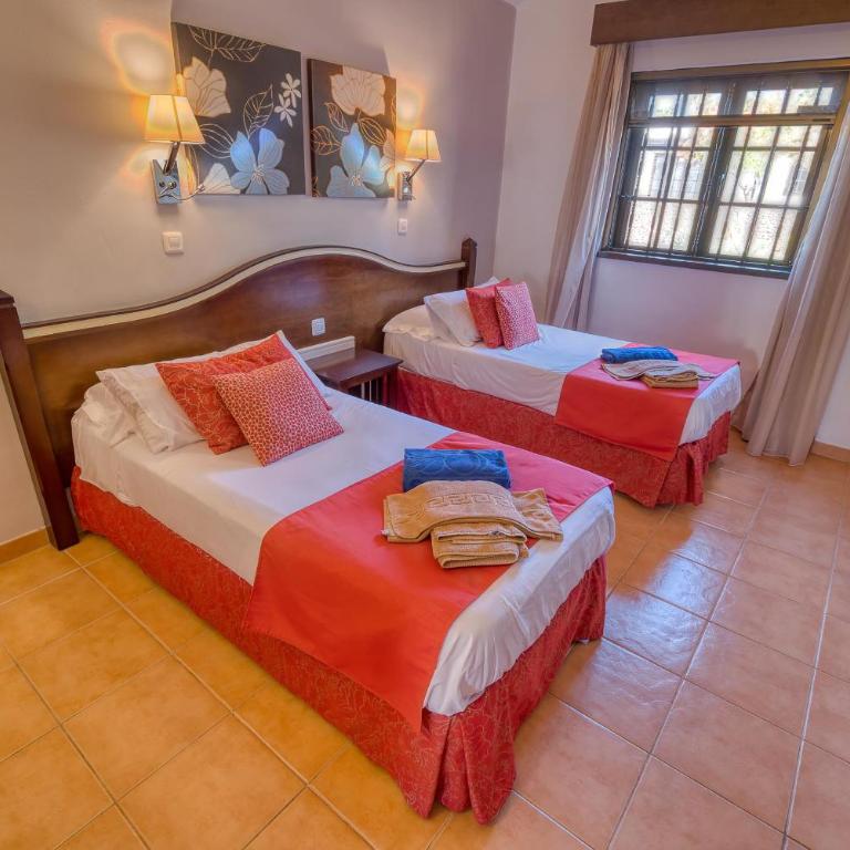 Ona Las Casitas - Two-Bedroom Apartment - 3