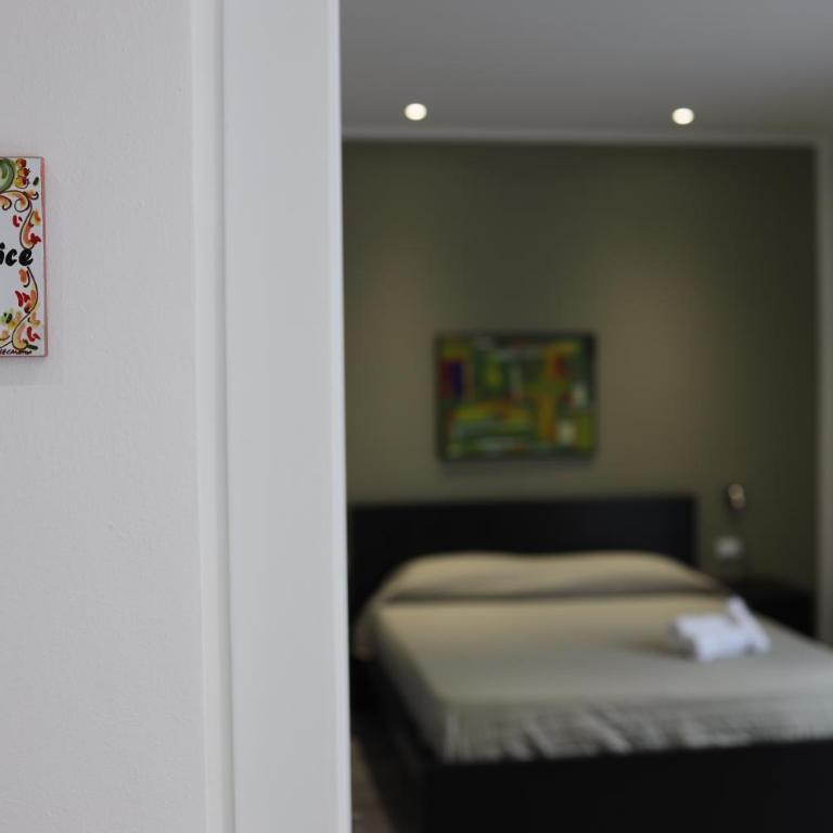 Cavour37 Rooms - Camera Matrimoniale - 10