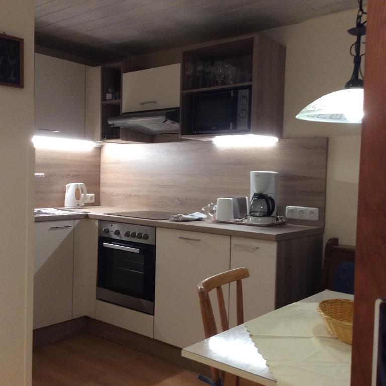 Alpbach Apartments - Sunflower - Two-Bedroom Apartment - 11