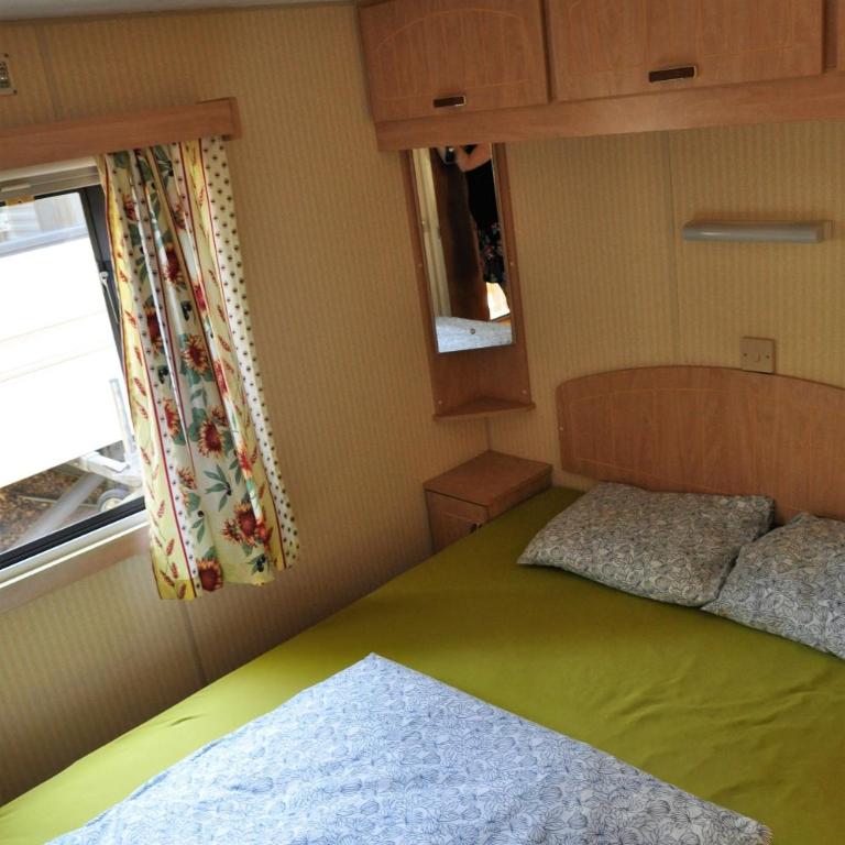 Mountain View Mobile Home in Roquebrune-sur-Argens, France - Mobile Home - 6