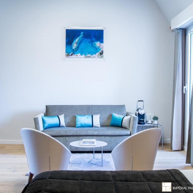 Impérial Palace - Suite Junior - Accès au Spa Inclus - Réservation Nécessaire - 5