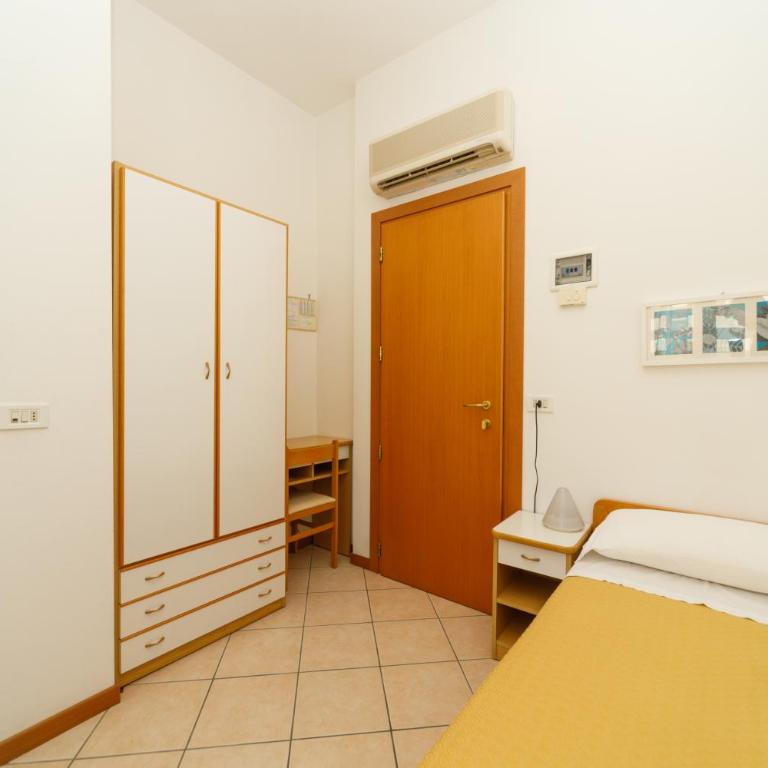 Albergo Roma Spiaggia - Camera Singola Economy - 4