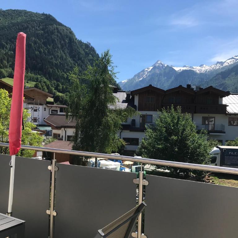 Art Apart Nomay Summercard Blick Top of Salzburg - Apartment mit 2 Schlafzimmern und Bergblick - 5
