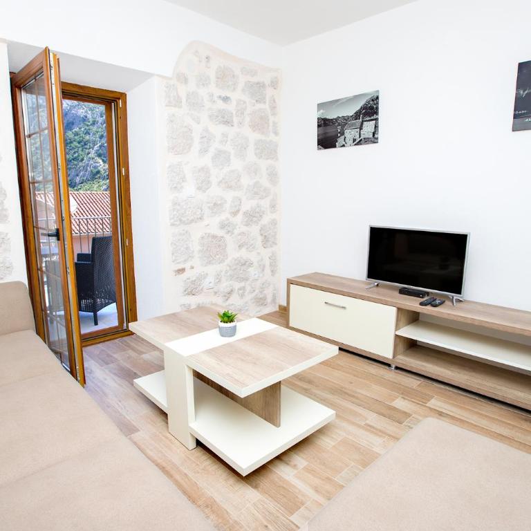 Apartments Mezini 11 - One-Bedroom Apartment - 17