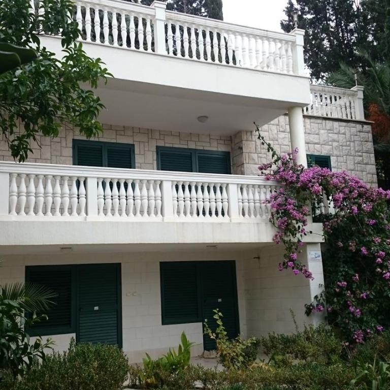 BG Villa, Apartment L - Two-Bedroom Apartment - 3