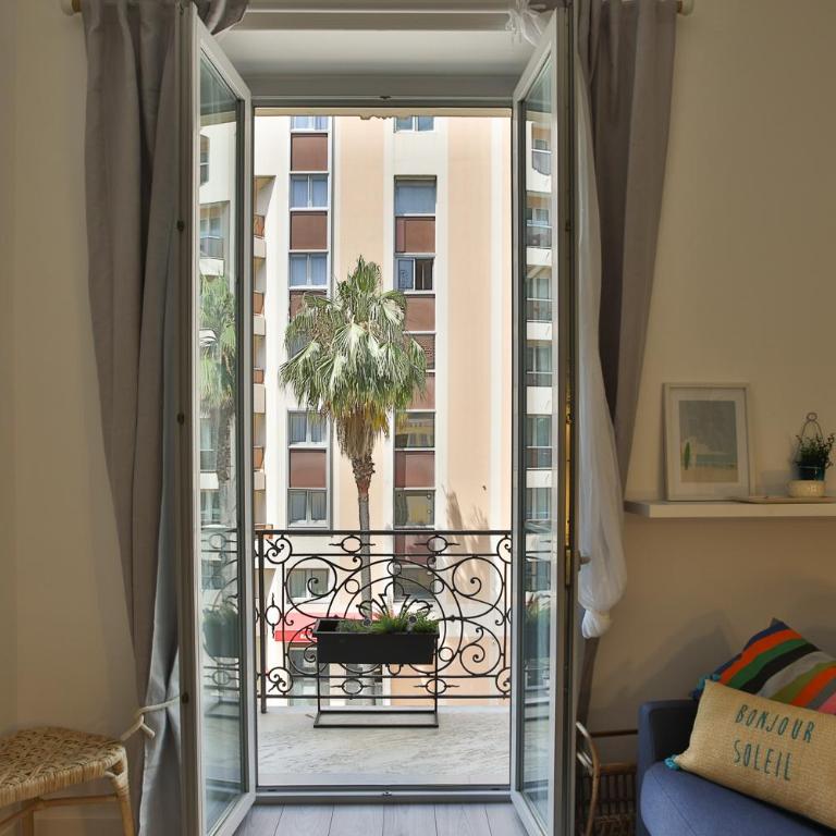 2 pièces Proche Promenade et Tram - Appartement 1 Chambre - 6
