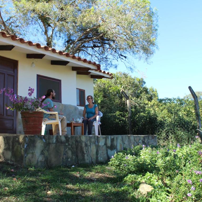 Hostel Serena - Bungalow con vistas al jardín - 4