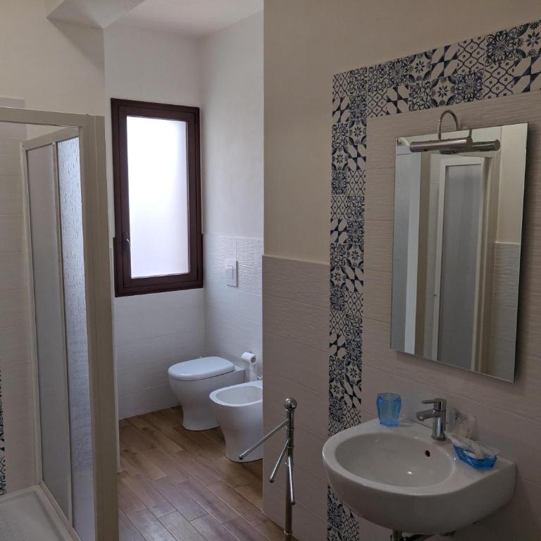B&B Castiglione - Camera Tripla con Balcone - 5