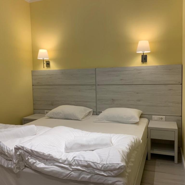 Hotel Pierina - Dvokrevetna Soba sa Bračnim Krevetom/Zasebnim Krevetima i Terasom - 5