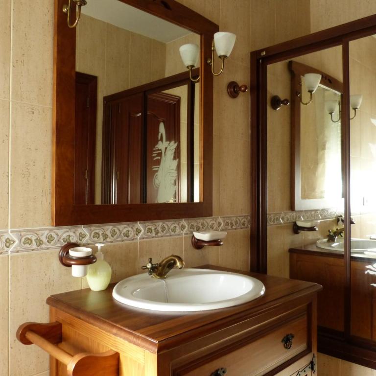 Casa La Antigua Almazara - Three-Bedroom Townhouse - 9