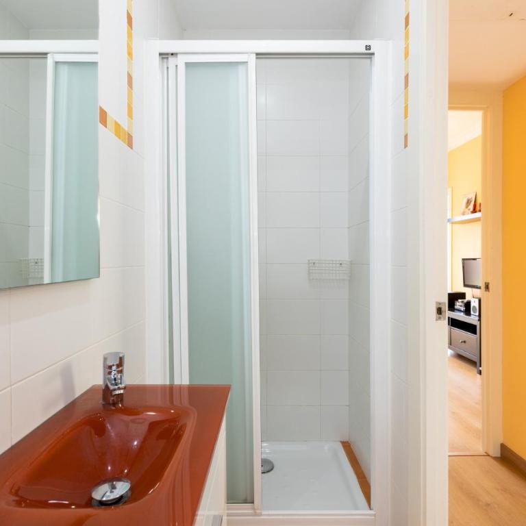 Housalia Guell & Gracia - Apartment - 2