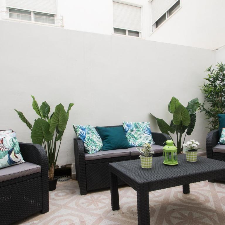 Stylish *NEW* Apartment in Alicante w/ 4 bedrooms - Apartment - 24