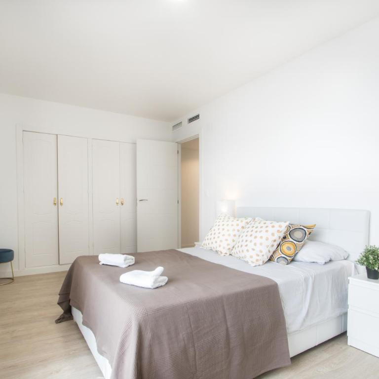 Stylish *NEW* Apartment in Alicante w/ 4 bedrooms - Apartment - 31