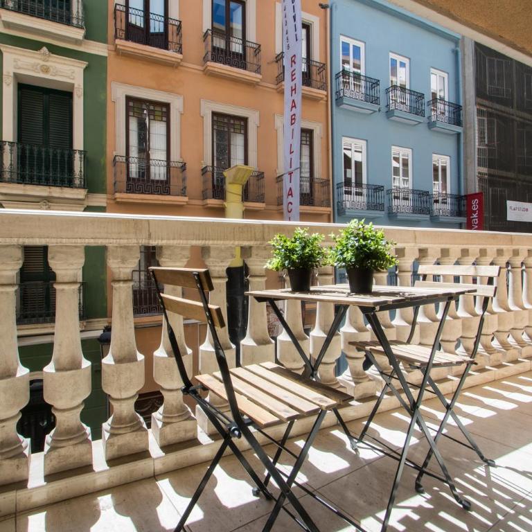 Stylish *NEW* Apartment in Alicante w/ 4 bedrooms - Apartment - 8