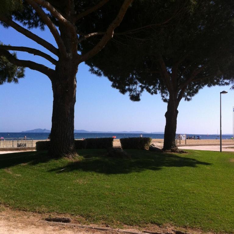 Maison de vacances au calme proche de la mer - Villa 1 Chambre - 25