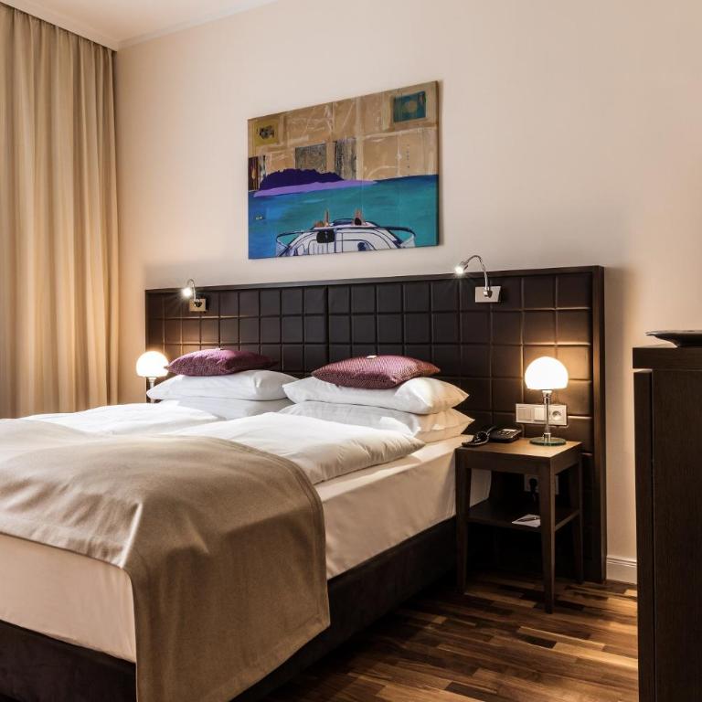 Hotel Sandwirth - Zimmer mit Queensize-Bett - 3