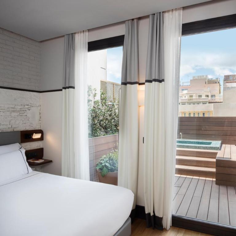Praktik Èssens - Superior Double Room with Exterior Bathtub - 1